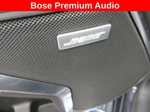 Used 2022 GMC Sierra 1500 SLT w/ SLT Premium Package AWD/4WD image 18