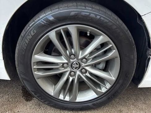 Used 2017 Toyota Camry SE FWD image 20