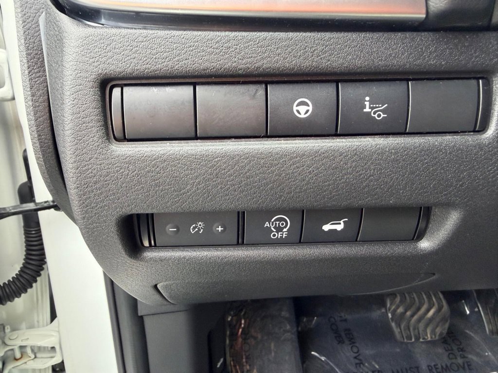 Used 2023 Nissan Rogue Platinum AWD/4WD image 36