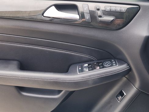 Used 2015 Mercedes-Benz ML 350 ML350 RWD image 23