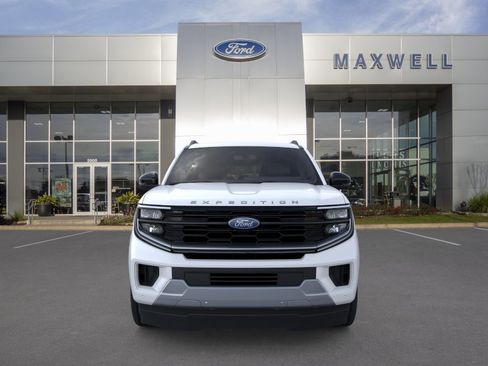 New 2025 Ford Expedition Max Platinum w/ Driver's Package AWD/4WD image 28