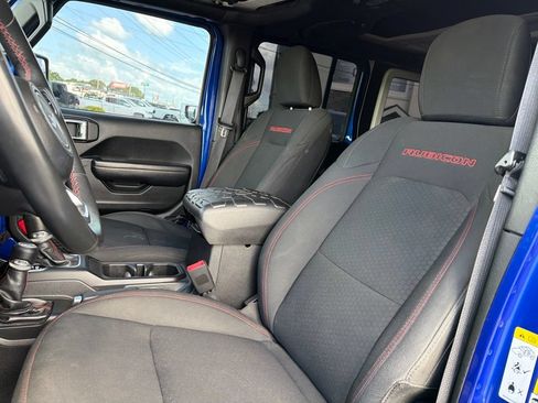 Used 2018 Jeep Wrangler Unlimited Rubicon AWD/4WD image 29