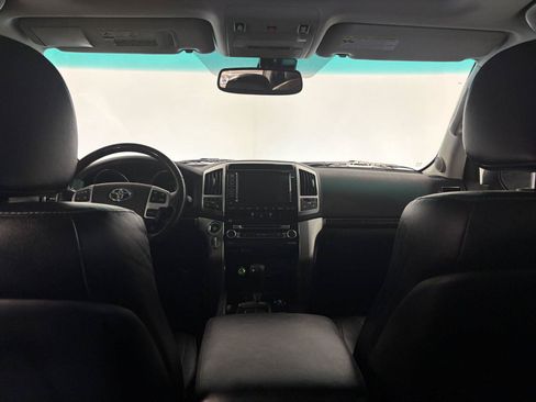 Used 2015 Toyota Land Cruiser AWD/4WD image 31