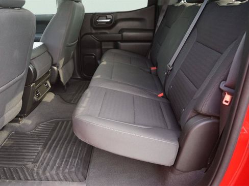 Used 2022 Chevrolet Silverado 1500 Custom RWD image 12