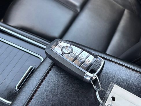 Used 2023 Lincoln Aviator AWD w/ Elements Package image 27