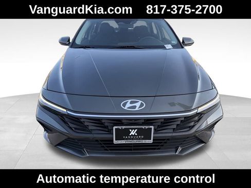 Used 2024 Hyundai Elantra SEL image 7