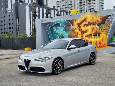 Used 2018 Alfa Romeo Giulia Ti Sport w/ Quick Order Package 22U Sport image 1