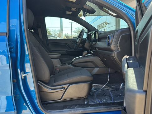 Used 2023 Chevrolet Colorado Trail Boss w/ Advanced Trailering Package image 14