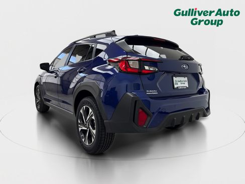 Used 2025 Subaru Crosstrek 2.5i Premium AWD/4WD image 5