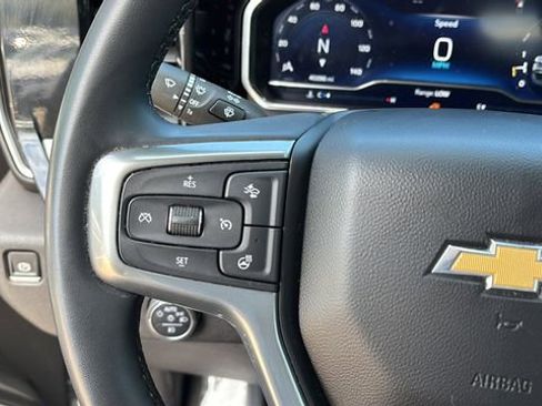 Used 2024 Chevrolet Silverado 2500 LTZ w/ LTZ Premium Package image 19
