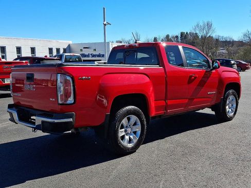 Used 2017 GMC Canyon SLE w/ SLE Convenience Package image 6