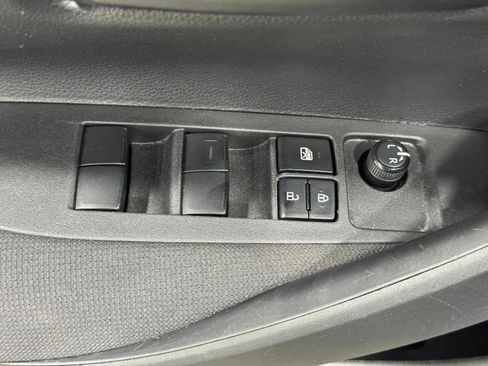 Used 2024 Toyota Corolla LE image 22