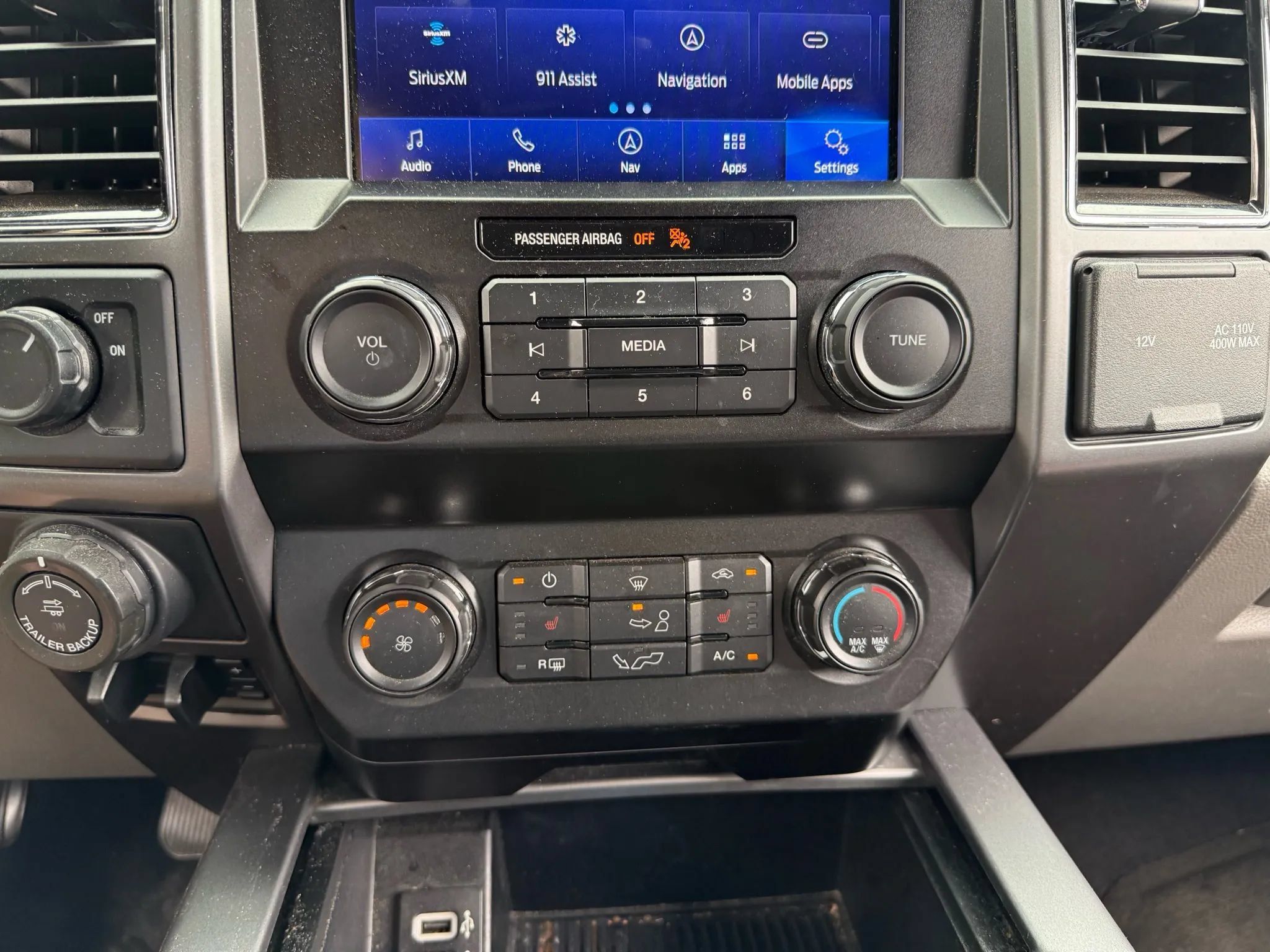 Used 2020 Ford F150 XLT w/ Equipment Group 302A Luxury RWD image 30