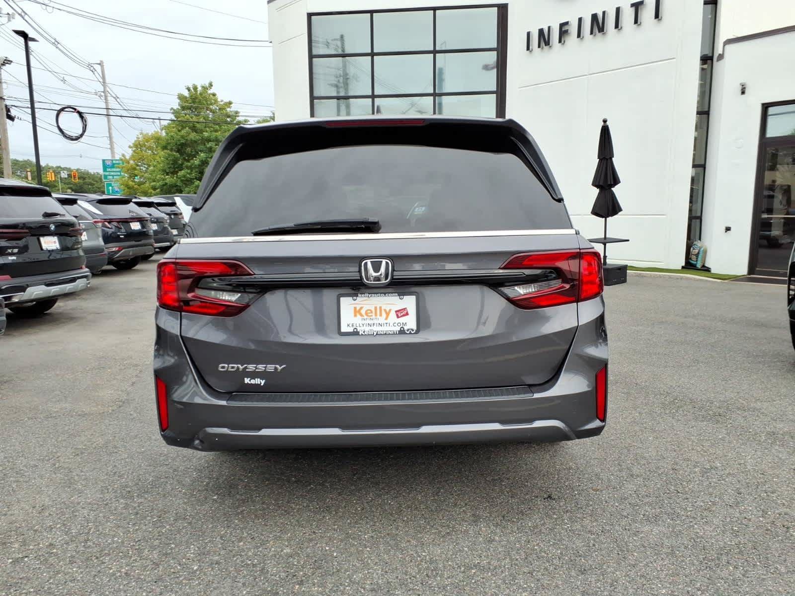 Used 2025 Honda Odyssey EX-L image 6