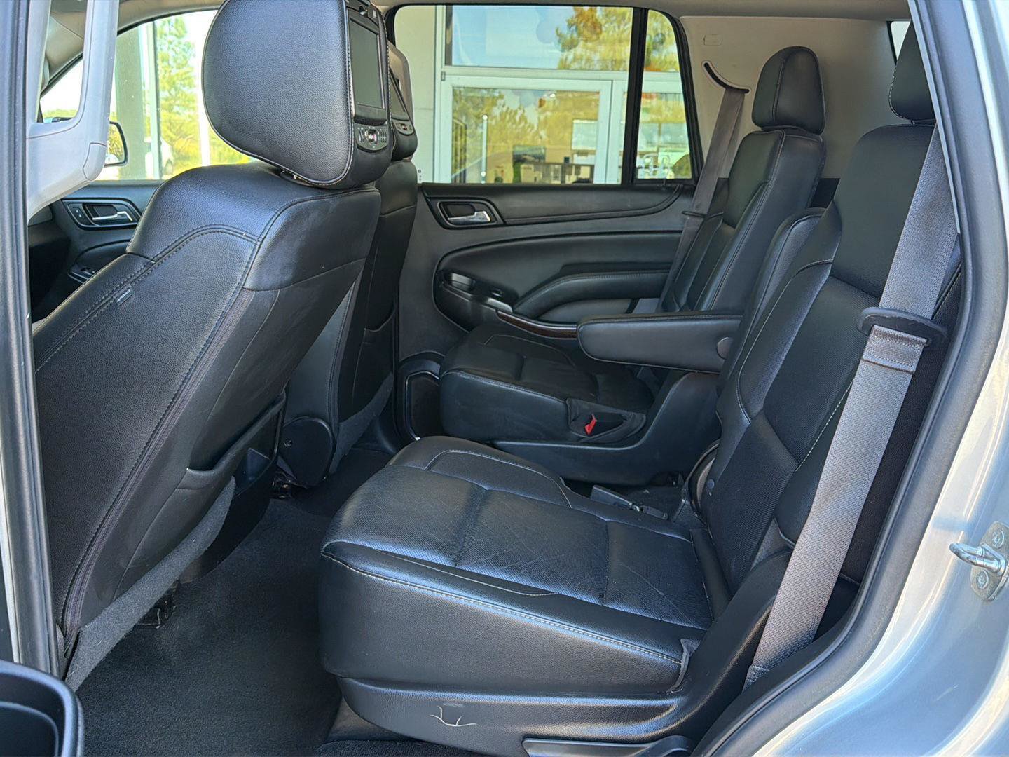 Used 2017 GMC Yukon SLT RWD image 11