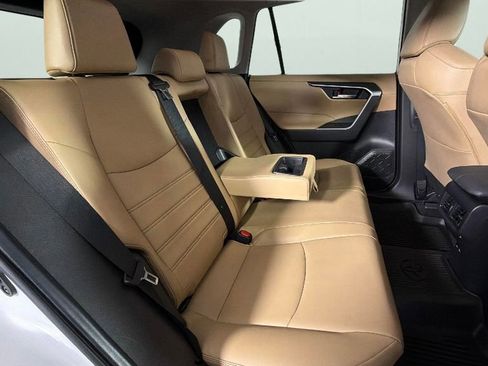 Used 2023 Toyota RAV4 XLE Premium AWD/4WD image 30