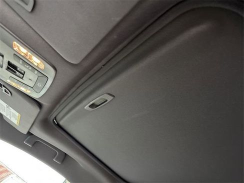 Certified 2024 Toyota Sienna Limited image 23