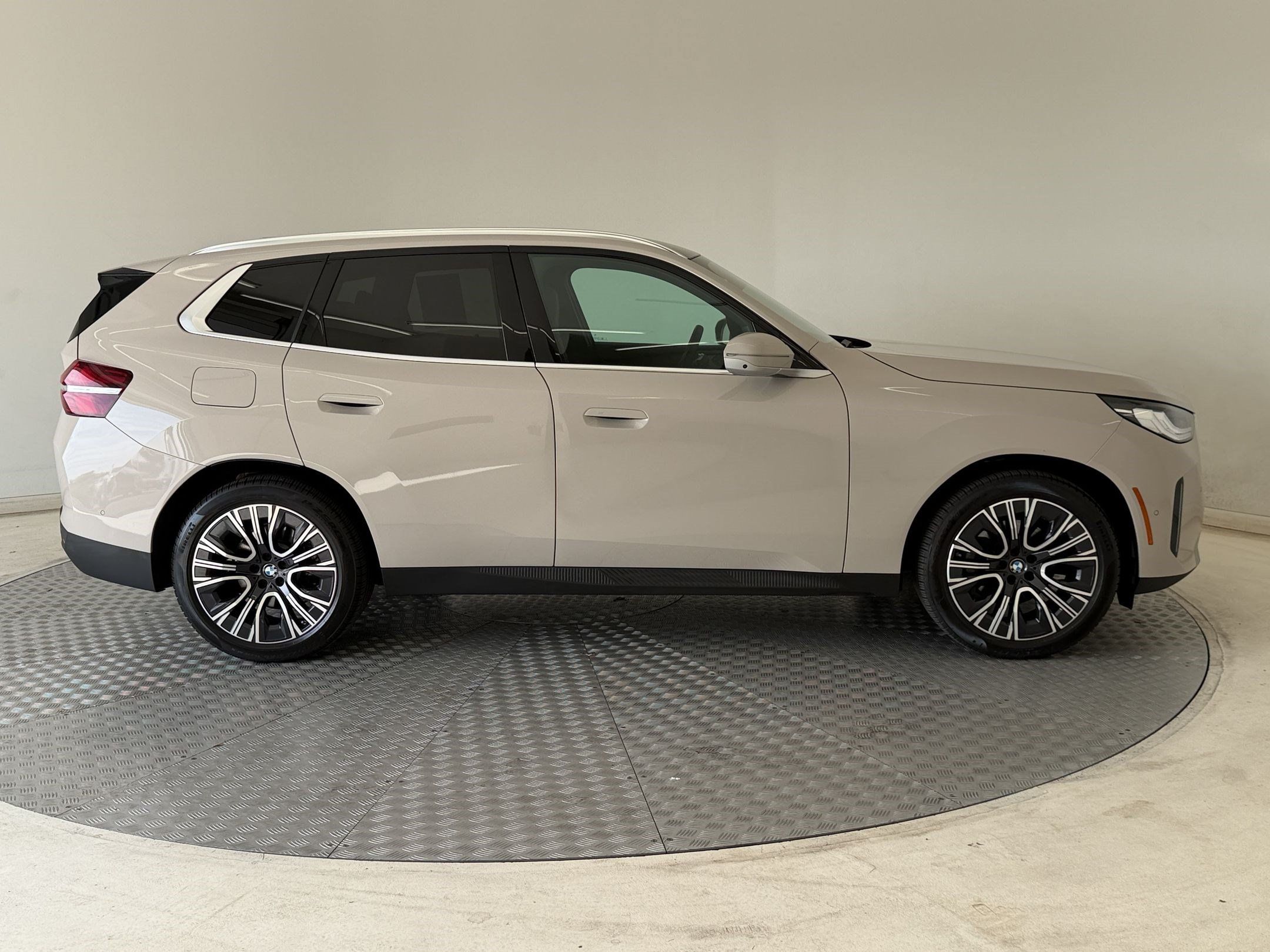 Used 2026 BMW X3 xDrive30i AWD/4WD image 8
