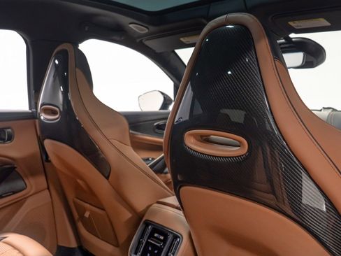 Used 2025 Aston Martin DBX 707 image 94