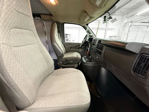 New 2026 Chevrolet Express 2500 w/ Driver Convenience Package image 16