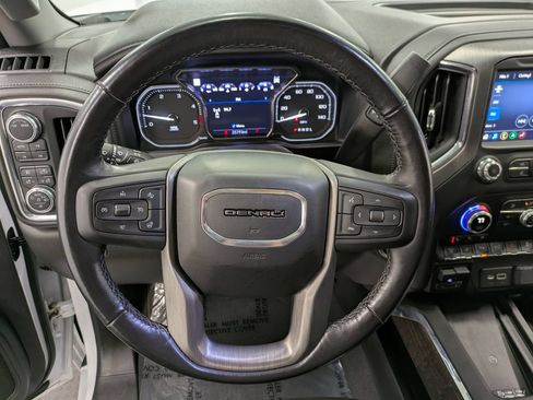 Used 2022 GMC Sierra 2500 Denali w/ Denali Ultimate Package AWD/4WD image 20