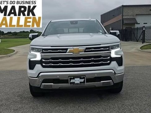 Used 2024 Chevrolet Silverado 1500 LTZ AWD/4WD image 3