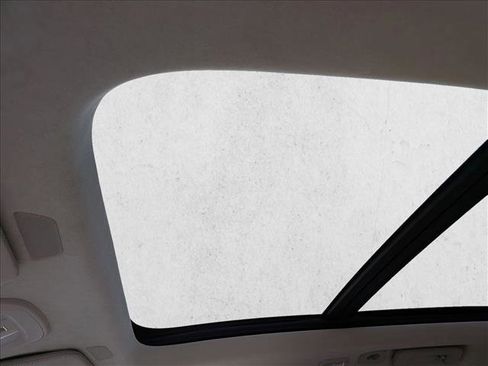 Certified 2025 Volvo XC90 B6 Ultra w/ Lounge Package image 13