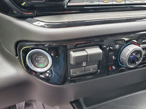 New 2026 Chevrolet Silverado 1500 ZR2 AWD/4WD image 18