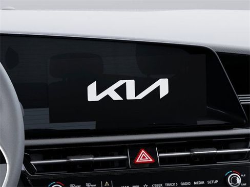 New 2025 Kia Niro EX Touring image 20
