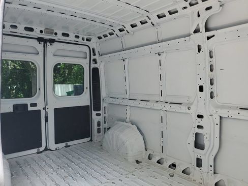 Used 2023 RAM ProMaster 2500 FWD image 15