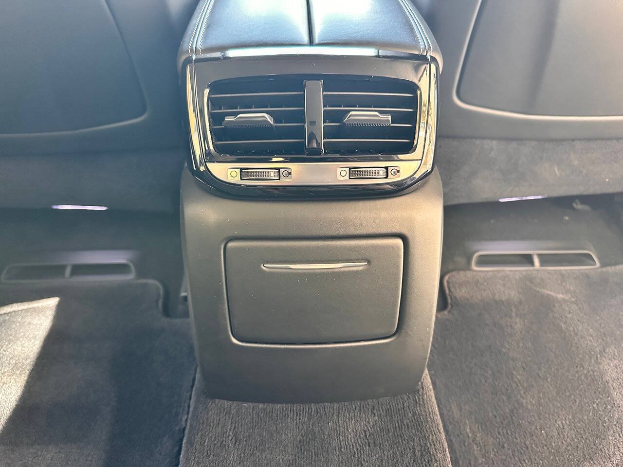 Used 2017 Genesis G90 5.0 Ultimate AWD/4WD image 75