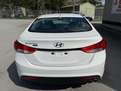Used 2013 Hyundai Elantra image 6