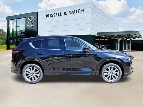 New 2025 MAZDA CX-5 AWD 2.5 S w/ Premium Plus Pkg image 4