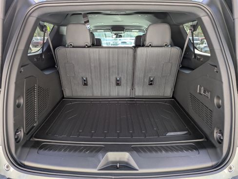 New 2026 GMC Yukon XL Elevation image 18