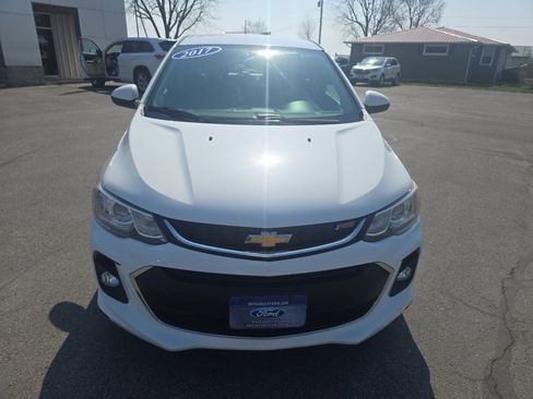 Used 2017 Chevrolet Sonic LT image 3
