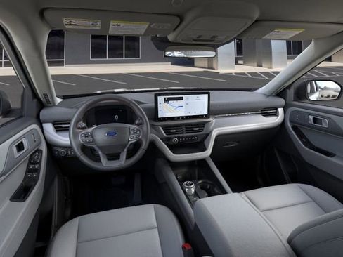 New 2026 Ford Explorer Active w/ Active Comfort Package image 9