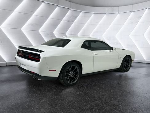 Used 2023 Dodge Challenger R/T Scat Pack w/ Plus Package RWD image 4