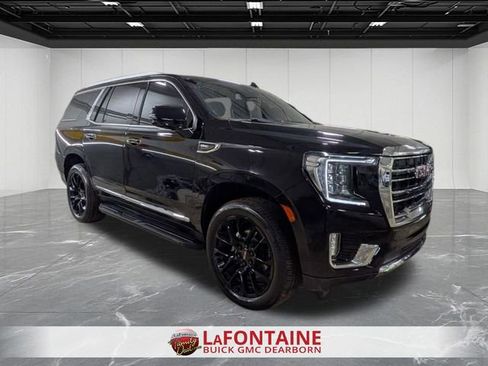 Used 2023 GMC Yukon SLT w/ SLT Premium Package AWD/4WD image 7