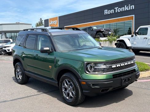 Used 2023 Ford Bronco Sport Badlands w/ Premium Package AWD/4WD image 2