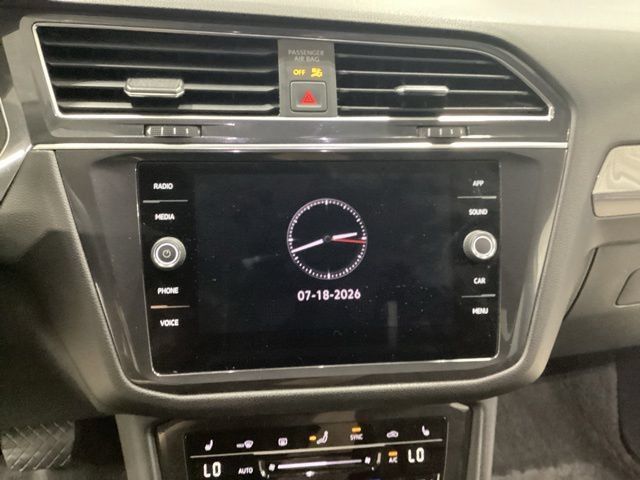 Certified 2023 Volkswagen Tiguan SE FWD image 8