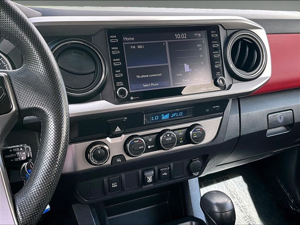 Certified 2021 Toyota Tacoma SR5 AWD/4WD image 18