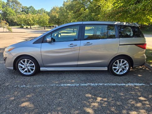 Used 2014 MAZDA MAZDA5 Grand Touring FWD image 4