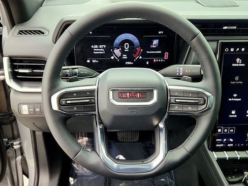 Used 2026 GMC Terrain Elevation w/ Elevation Premium Package FWD image 14
