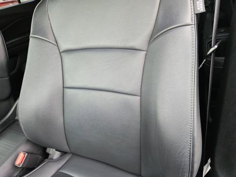 Used 2021 Honda Pilot Touring image 15