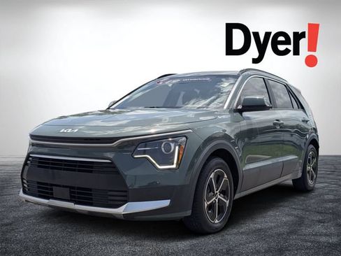 Certified 2023 Kia Niro EX FWD image 8
