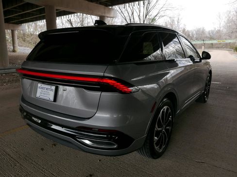 Used 2024 Lincoln Nautilus Reserve image 42