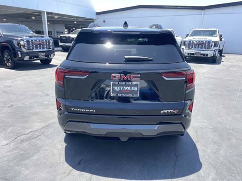 New 2026 GMC Terrain AT4 AWD/4WD image 6