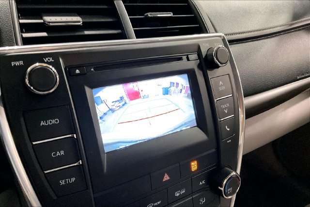 Used 2015 Toyota Camry LE FWD image 21