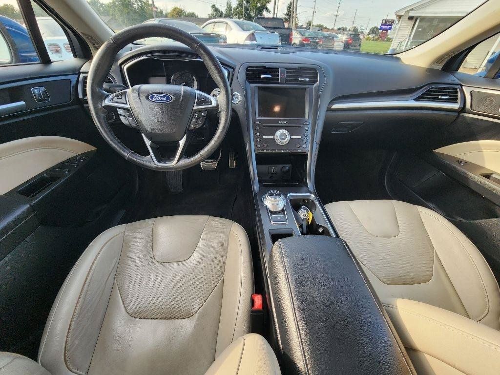 Used 2018 Ford Fusion Titanium AWD/4WD image 12