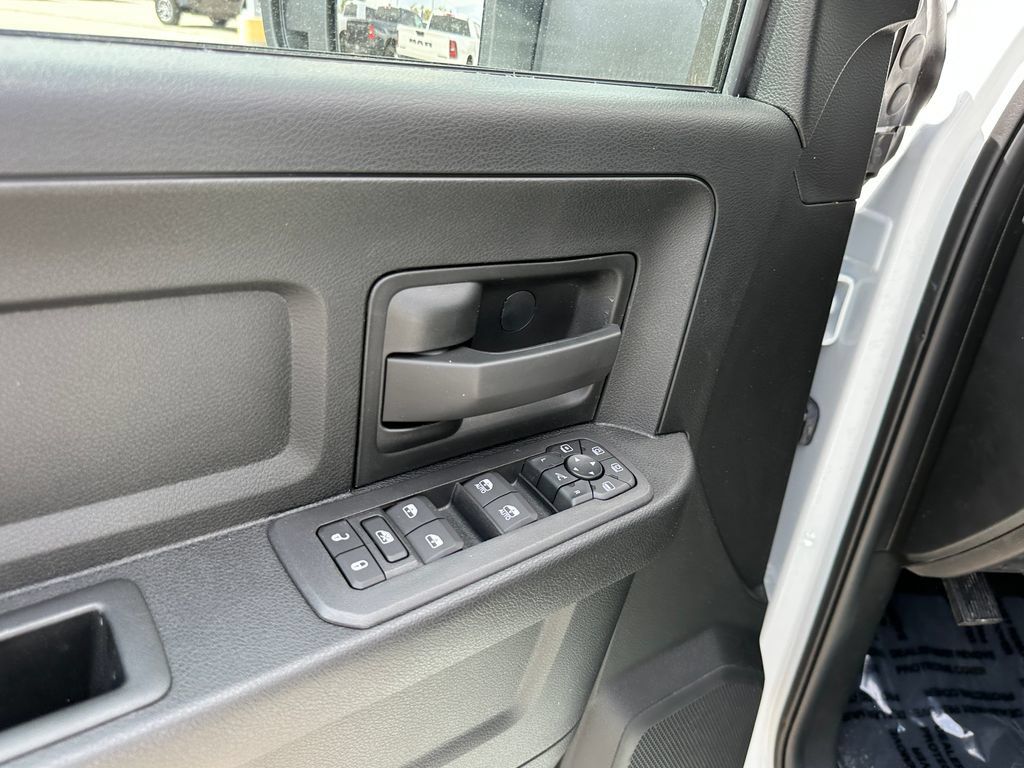 New 2026 RAM 3500 Tradesman AWD/4WD image 18